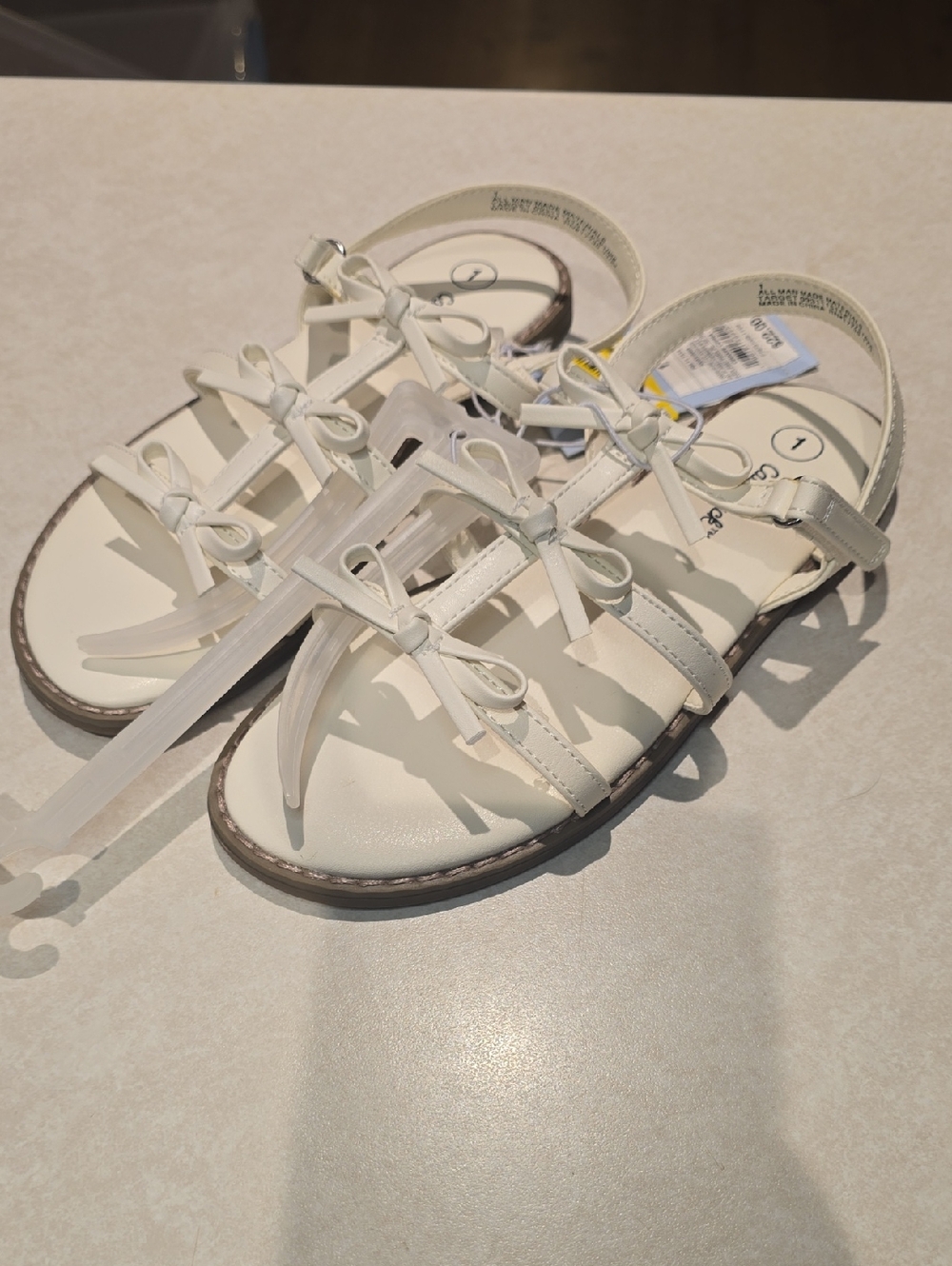 Cat & Jack Girls White Strappy Sandals with Bow